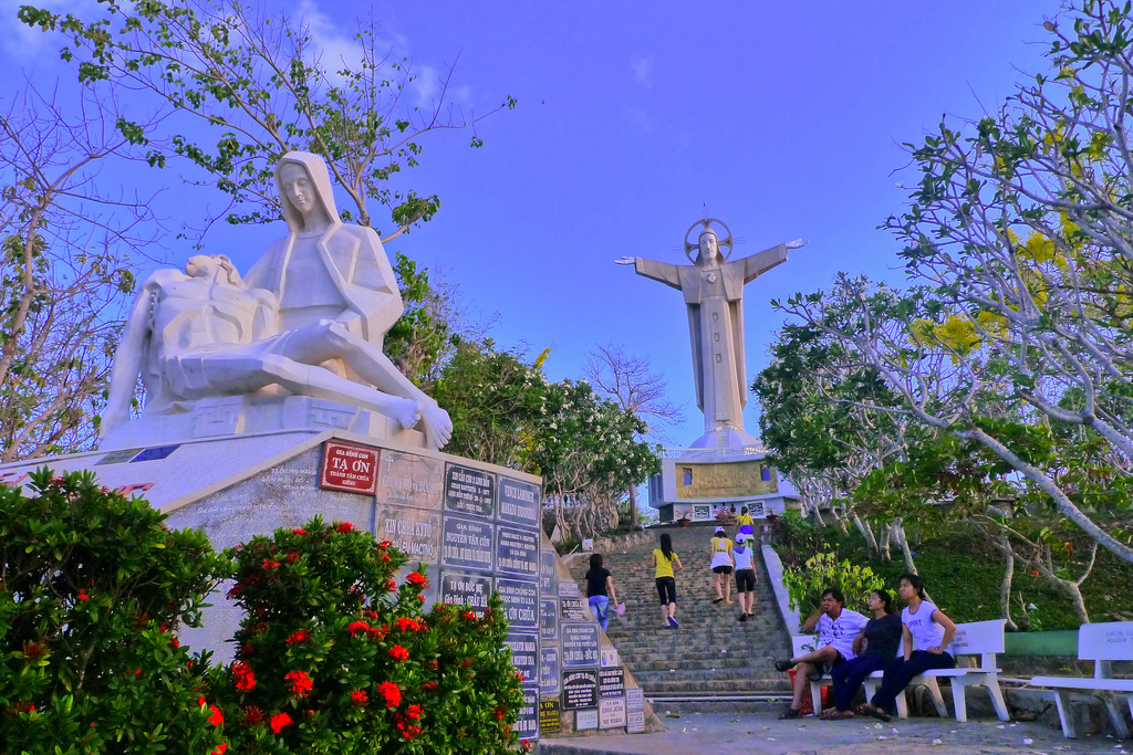 Tượng chúa Giêsu